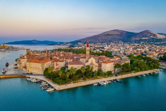 Dalmatian Sojourn Deluxe 2026 (Trogir (Split) – Trogir (Split))