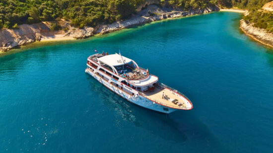 MS Azzurro